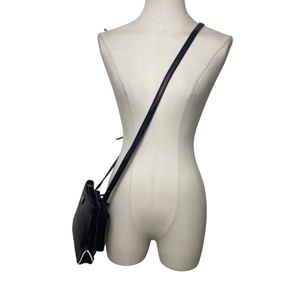 Perlina Women’s Black Leather Adjustable Strap Minimalist Design Crossbody Bag - Picture 14 of 15